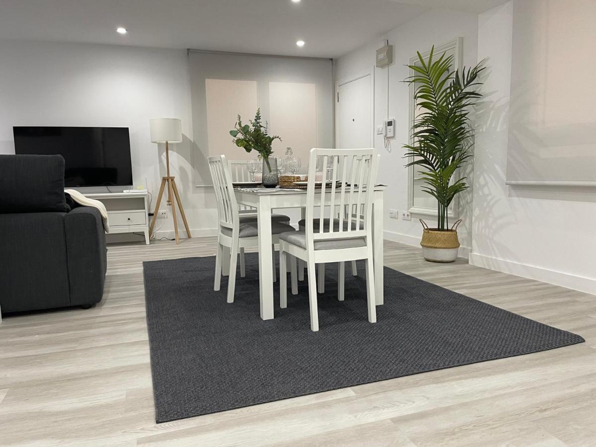 Oktheway Old Town Apartment โอโกรูญา ภายนอก รูปภาพ